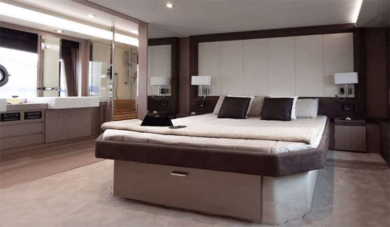 sessa fly 68 gullwing, cabine propriétaire sessa fly 68 gullwing, cabine propriétaire