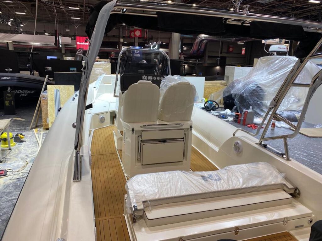 Nj-850-XL-Salon-Nautique-Paris