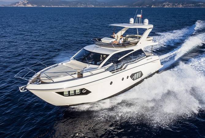 Absolute 50 Fly Yachting Special Days