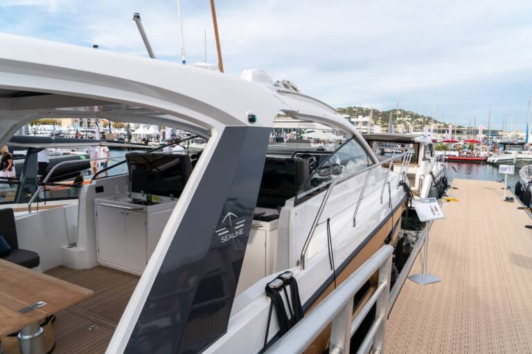 Hanse-Sealine-S390-Cannes