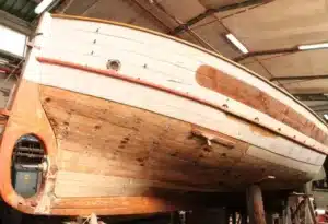 bateau en bois