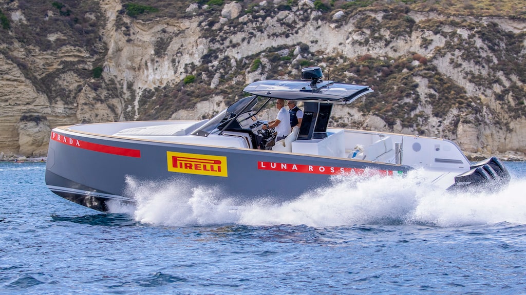 Pardo 38 Luna Rossa