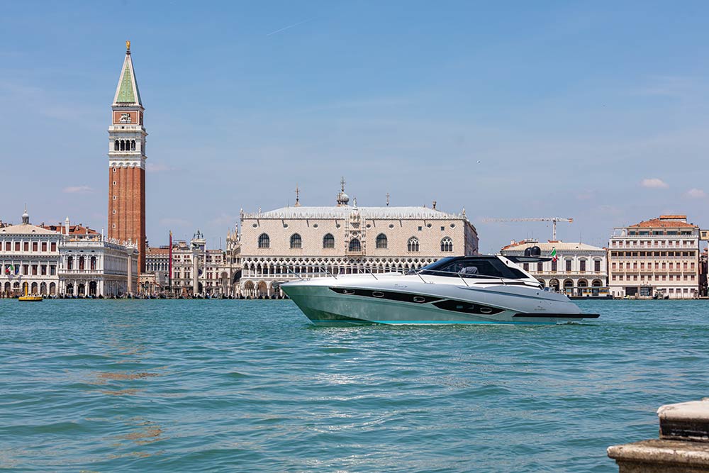 Rio Yachts salon nautique de Gênes