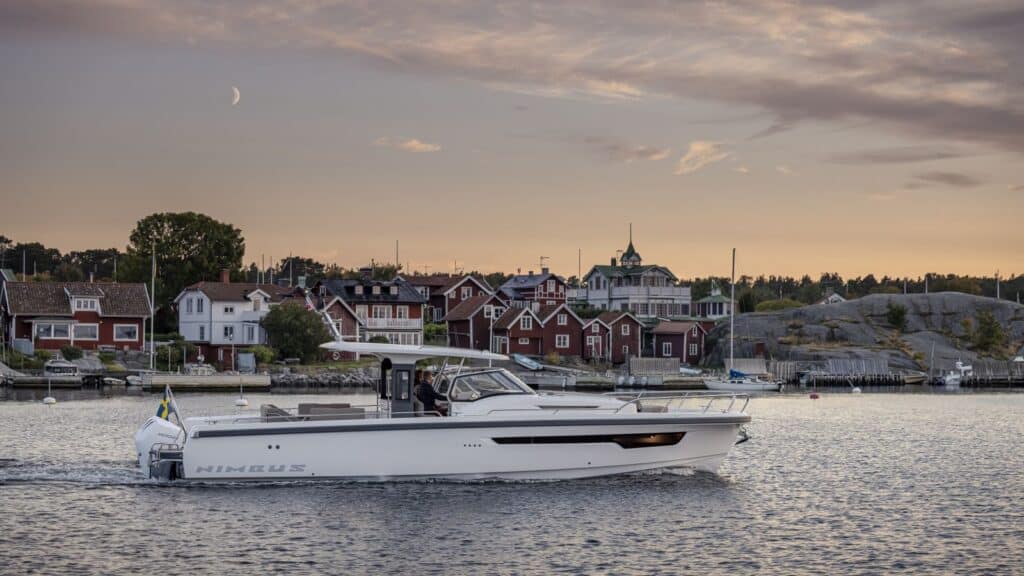 Nimbus Group EdgeWater PowerBoats