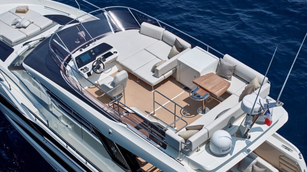 Flybridge