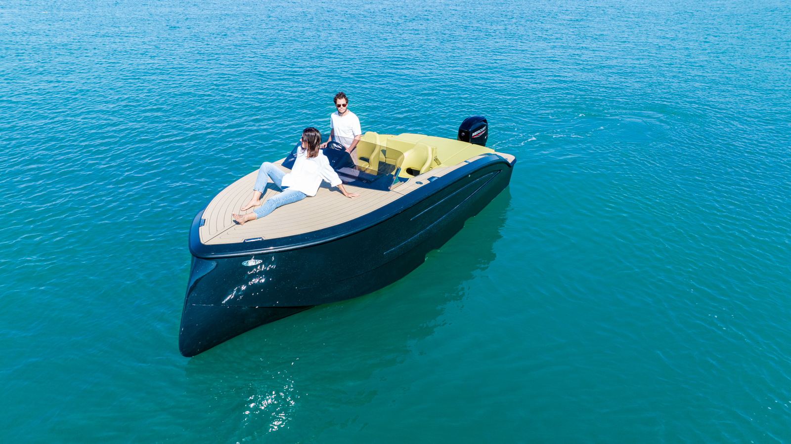 Venice Technology VT 6.5 proue