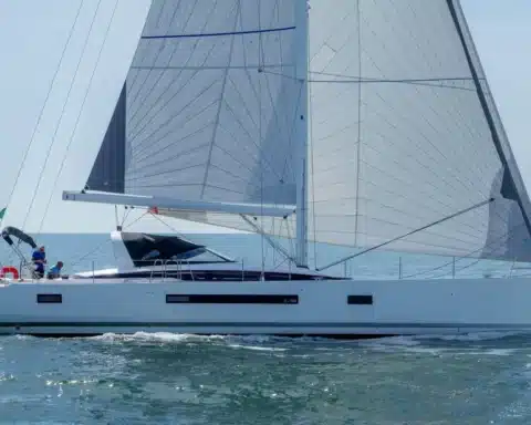 JEANNEAU-YACHTS-65
