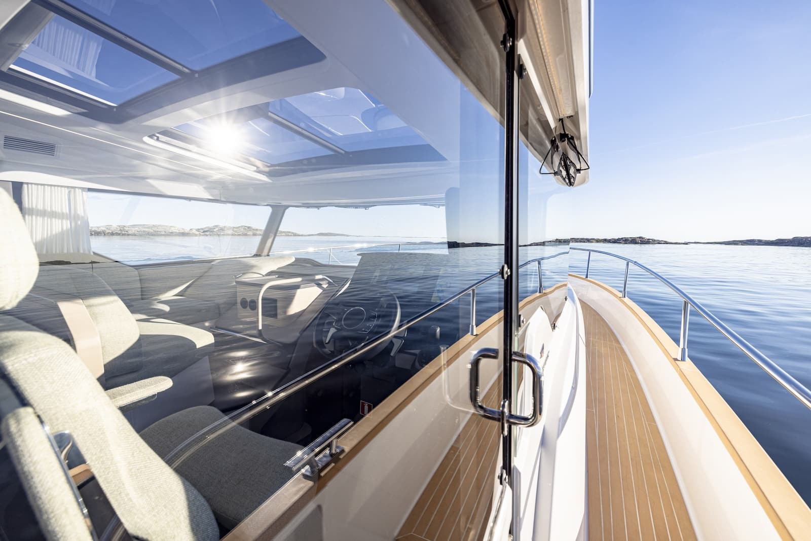 Nimbus 495 Flybridge transparence