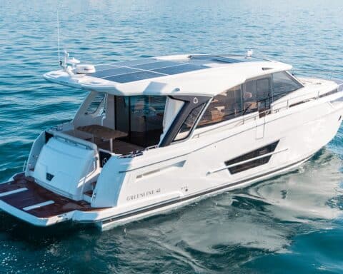 greenline-yachts-45-coupe-photo
