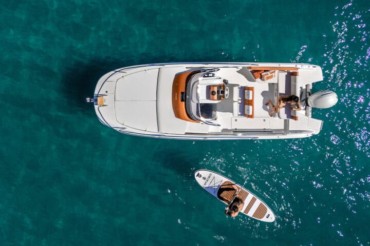 Capoforte-CX240-Summer-Edition-photo