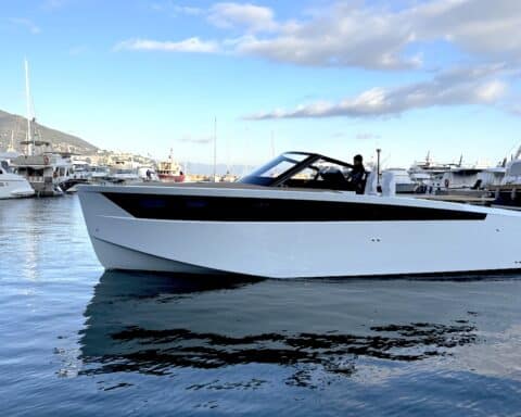 luxia monaco 375 photo