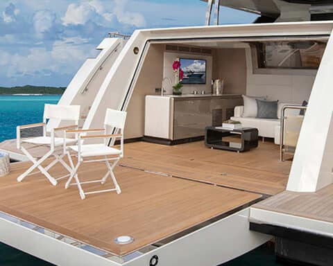 Ocean-Alexander-35R-photo