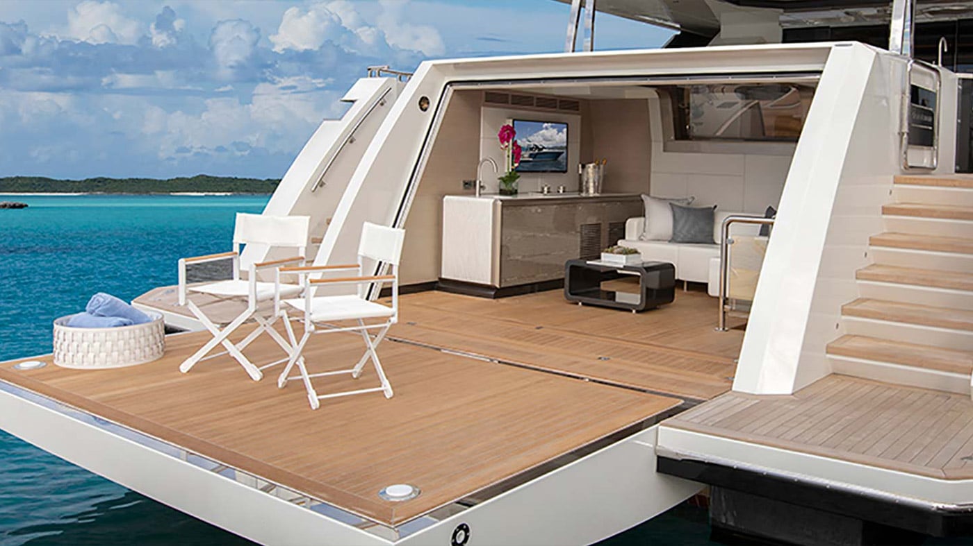 Ocean-Alexander-35R-photo