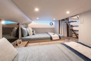 Riviera 4300 Sports Express intérieurs