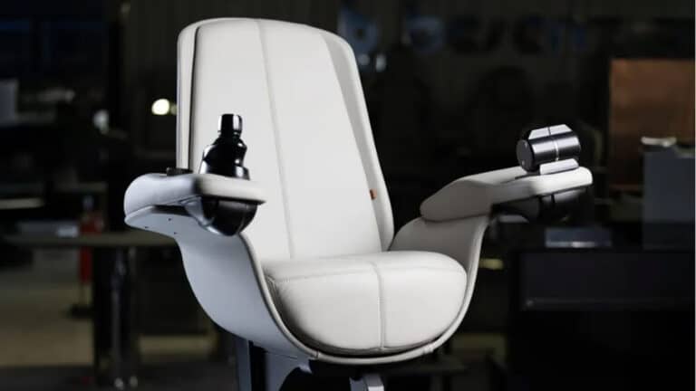 besenzoni-cannes-2025-manta