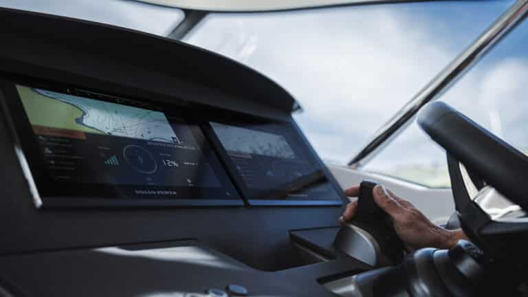 Quick Nautical Equipment x Volvo Penta (FR)