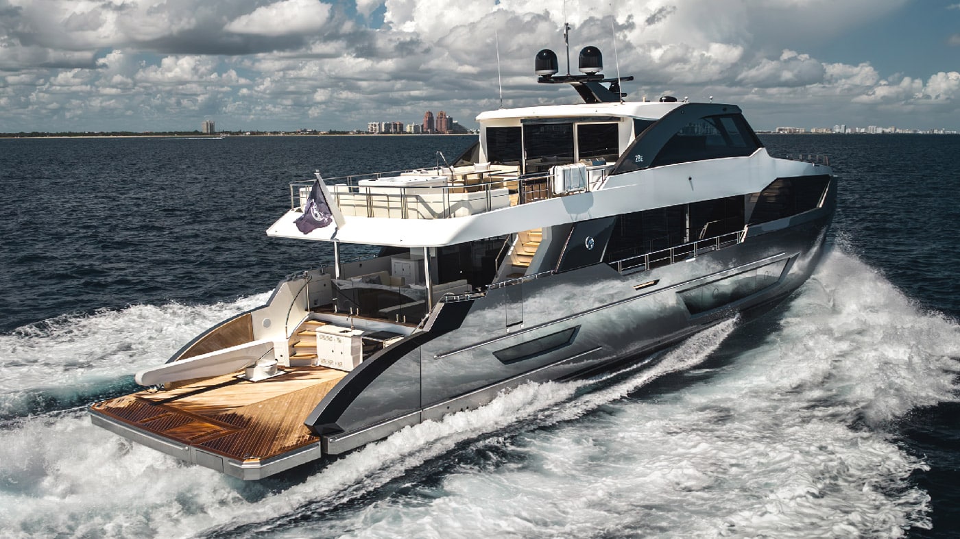 ocean-alexander-28E-photo