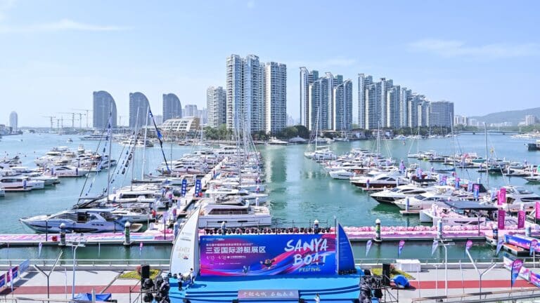 Boating Sanya boat festival photo