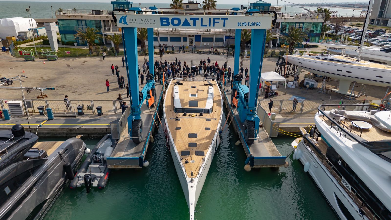 gs plus 80 long cruise top view