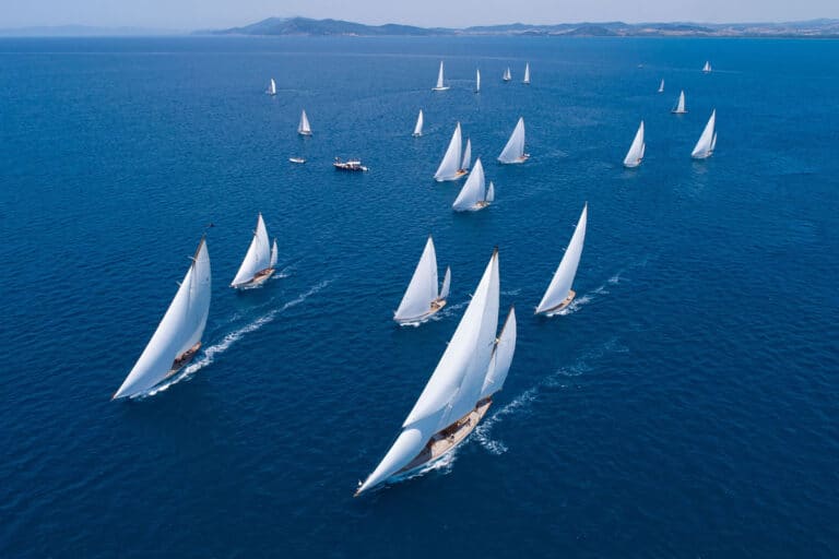 Semaine de la voile de l’Argentario 2026 : Porto Santo Stefano accueille le grand festival des voiliers classiques, avec le grand voilier Palinuro comme invité d’honneur