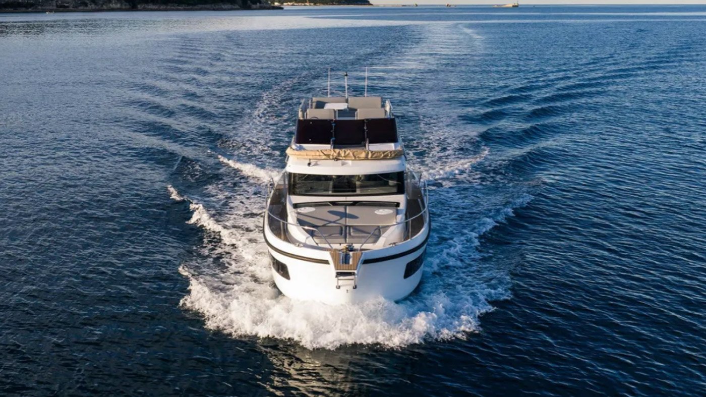 Delphia 11 : 250 chevaux pour une navigation plus rapide, plus efficace et plus silencieuse